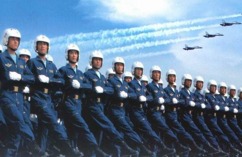1999年10月1日：国庆50周年大阅兵