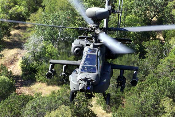 200810·׼̨AH-64D湥ֱ