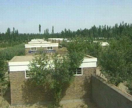 新疆在广大农村大规模建设独具特